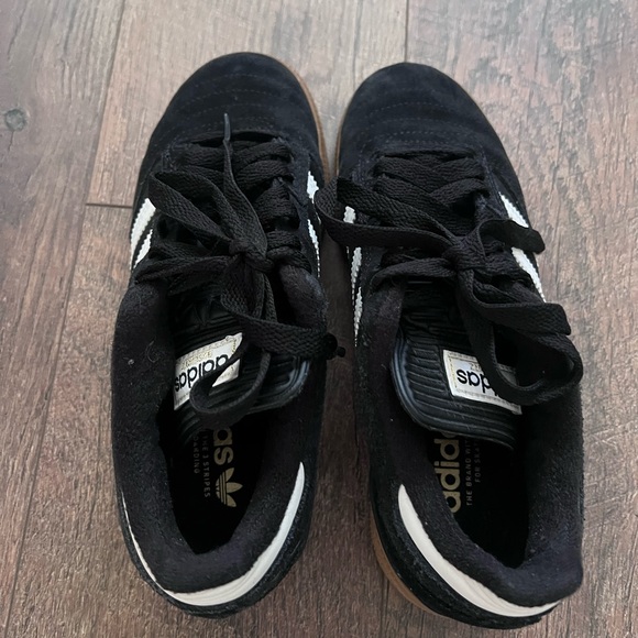 ADIDAS | BUSENITZ PRO SHOES Size 5 men or 6.5 women - Picture 6 of 9